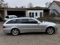 Gebraucht Mercedes E320 224 PS (164 kW) 2007 Silber Kombi