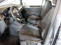 Neu VW Touran Highline 150 PS (110 kW) 2025 Delfingraumetallic Van / Kleinbus