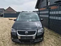 Gebraucht VW Touran 140 PS (102 kW) 2010 Schwarz Van / Kleinbus