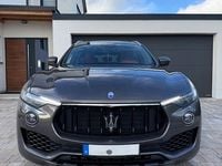 Gebraucht Maserati Levante 430 PS (316 kW) 2018 Grau SUV