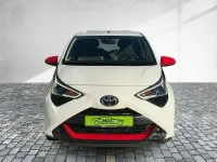 Gebraucht Toyota Aygo X-play 72 PS (52 kW) 2019 Weiß Kleinwagen