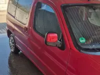 Gebraucht Citroën Berlingo 75 PS (55 kW) 2007 Rot Van / Kleinbus