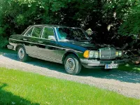 Gebraucht Mercedes 300 126 PS (92 kW) 1984 Schwarz Limousine