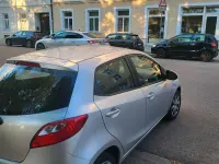Gebraucht Mazda 2 75 PS (55 kW) 2008 Silber Kleinwagen