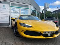 Gebraucht Ferrari 296 829 PS (609 kW) 2024 Gelb Cabrio