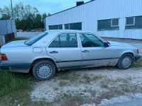 Gebraucht Mercedes E260 1989 Limousine