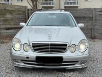 Gebraucht Mercedes E220 Avantgarde 150 PS (110 kW) 2004 Silber Limousine