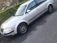 Gebraucht VW Passat 115 PS (84 kW) 2004 Grau Limousine