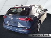gebraucht VW Golf VIII Golf VariantVariant 1.5 eTSI Life AHK DSG Navi LED