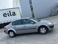 Gebraucht Renault Mégane Dynamique 113 PS (83 kW) 2004 Silber Limousine