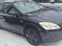 Gebraucht Kia Ceed EX 126 PS (92 kW) 2007 Schwarz Kleinwagen