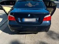 Second-hand BMW 525 218 CP (160 kW) 2007 Albastru Berlinǎ