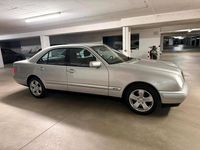 Second-hand Mercedes E230 150 CP (110 kW) 1996 Argintiu Berlinǎ