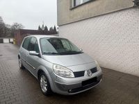 Gebraucht Renault Scénic II Avantage 113 PS (83 kW) 2005 Silber Van / Kleinbus