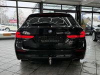 Gebraucht BMW 530 286 PS (210 kW) 2021 Black sapphire metallic Kombi