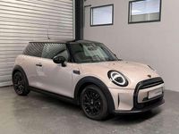 Używany Mini Cooper Classic 136 KM (100 kW) 2022 Szary Hatchback