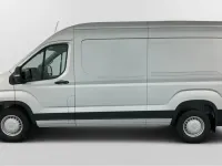 Neu Maxus V90 150 PS (110 kW) 2026 Grau Van