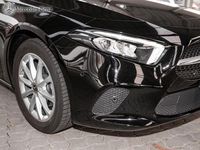 Gebraucht Mercedes A180 Advanced 136 PS (100 kW) 2022 Unilack nachtschwarz Limousine