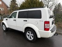 Gebraucht Dodge Nitro SXT 177 PS (130 kW) 2010 Weiß SUV