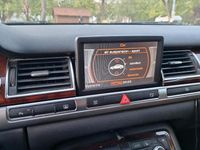 Second-hand Audi A8 326 CP (239 kW) 2005 Albastru Berlinǎ