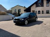 Gebraucht BMW 118 143 PS (105 kW) 2007 Schwarz Kleinwagen