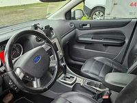 Gebraucht Ford Focus Ghia 145 PS (106 kW) 2010 Grau Kombi