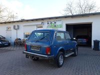 Gebraucht Lada Taiga 82 PS (60 kW) 2011 Blau SUV