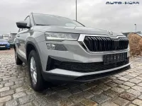 Neu Skoda Karoq Selection 150 PS (110 kW) 2025 Graphitgrau metallic SUV
