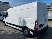 Second-hand Renault Master 170 CP (125 kW) 2019 Alb Monovolum