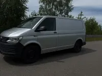 Gebraucht VW Transporter 150 PS (110 kW) 2016 Silber Van