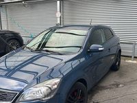 Second-hand Kia Ceed 116 CP (85 kW) 2013 Albastru Hatchback