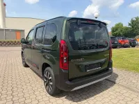 Neu Citroën e-Berlingo XTR 131 PS (96 kW) 2026 Sirkkagrün Van / Kleinbus