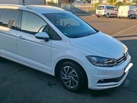 Gebraucht VW Touran 150 PS (110 kW) 2016 Weiß Van / Kleinbus