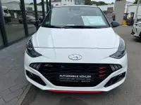 Gebraucht Hyundai i10 N Line 101 PS (74 kW) 2022 Polar white/ phantom black / s Kleinwagen