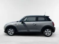 Gebraucht Mini Cooper Salt 136 PS (100 kW) 2019 Moonwalk grey metallic Kleinwagen