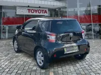Second-hand Toyota iQ Basis 68 CP (50 kW) 2009 Negru Hatchback
