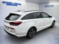 Gebraucht Hyundai i30 Advantage 101 PS (74 kW) 2025 Atlas white Kombi