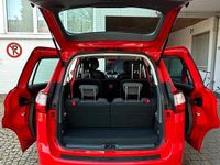 Gebraucht Ford Grand C-Max 126 PS (92 kW) 2014 Rot Van / Kleinbus