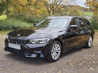 Gebraucht BMW 318 Advantage 150 PS (110 kW) 2021 Schwarz (metallic) Kombi