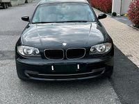 Gebraucht BMW 120 170 PS (125 kW) 2009 Schwarz Kleinwagen