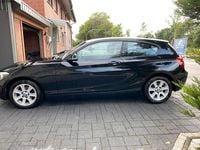 Gebraucht BMW 114 102 PS (75 kW) 2013 Schwarz Kleinwagen