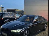 Gebraucht BMW 740 320 PS (235 kW) 2016 Schwarz Limousine