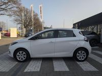 Second-hand Renault Zoe Life 80 kW (109 CP) 2020 Alb Hatchback