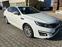 Gebraucht Kia Optima Edition 7 165 PS (121 kW) 2015 Schneeweiss Limousine