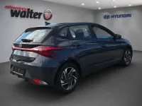 Gebraucht Hyundai i20 Trend 101 PS (74 kW) 2022 Blau Kleinwagen