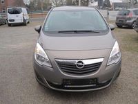 Gebraucht Opel Meriva Design Edition 101 PS (74 kW) 2011 Braun Van / Kleinbus