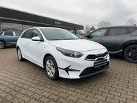 Gebraucht Kia Ceed Edition 7 101 PS (74 kW) 2023 Weiß Kleinwagen