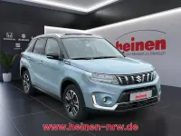 Gebraucht Suzuki Vitara Comfort+ 129 PS (94 kW) 2023 Schwarz SUV