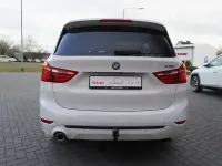 Gebraucht BMW 218 Advantage 136 PS (100 kW) 2022 Weiß Van / Kleinbus