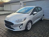 Gebraucht Ford Fiesta Cool & Connect 101 PS (74 kW) 2018 Silber Kleinwagen